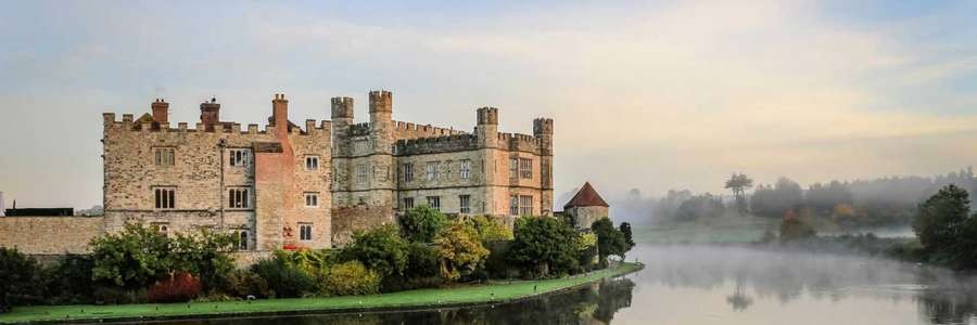 London Country Tours's cover image